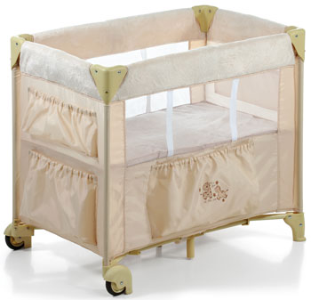 hauck travel cot mattress size